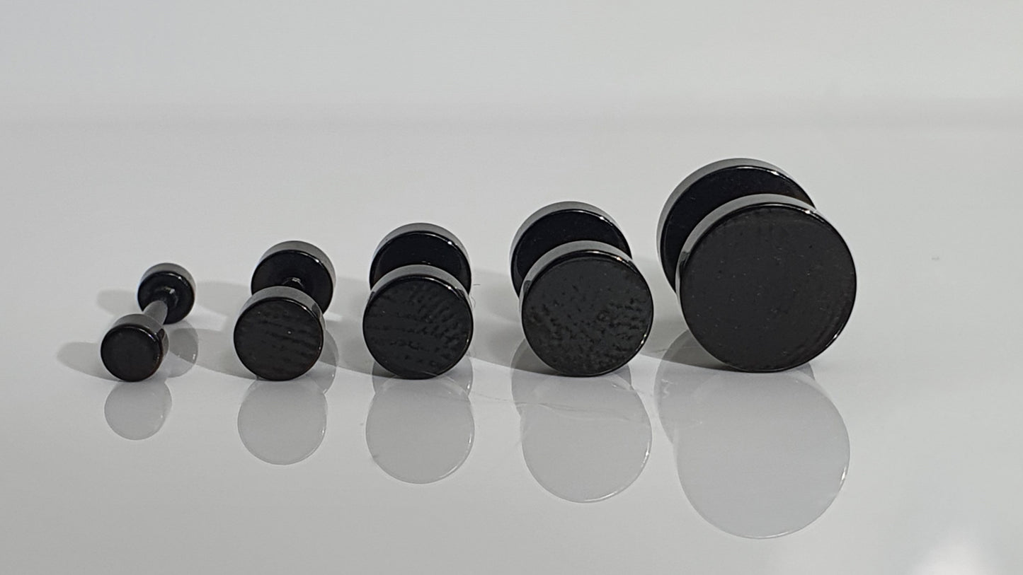 Fake Black Plug