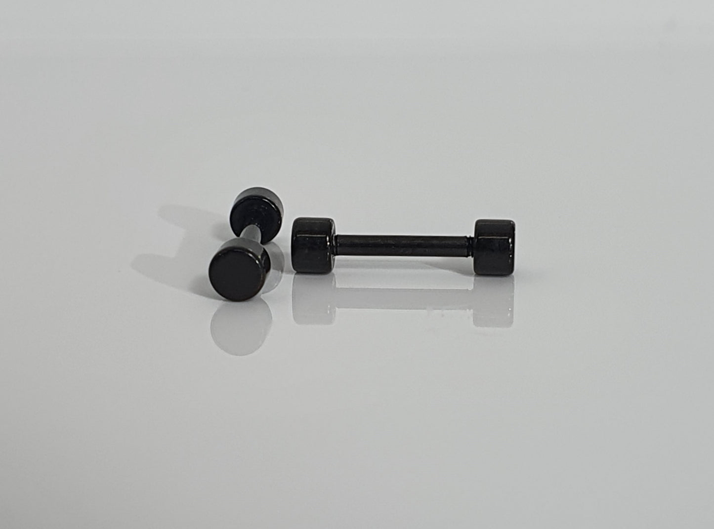 Fake Black Plug