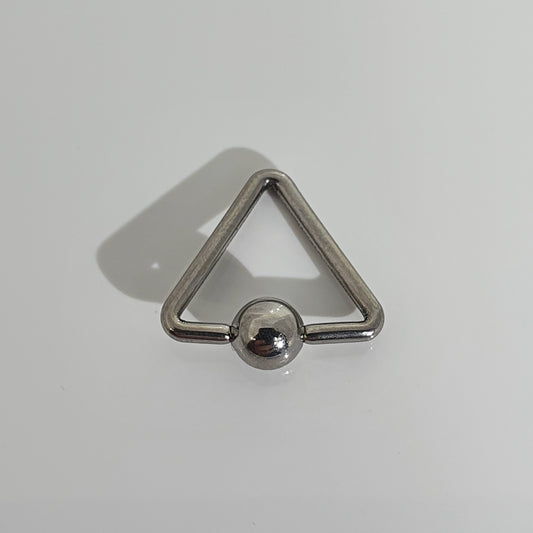 Triangle Ball Closure Ring