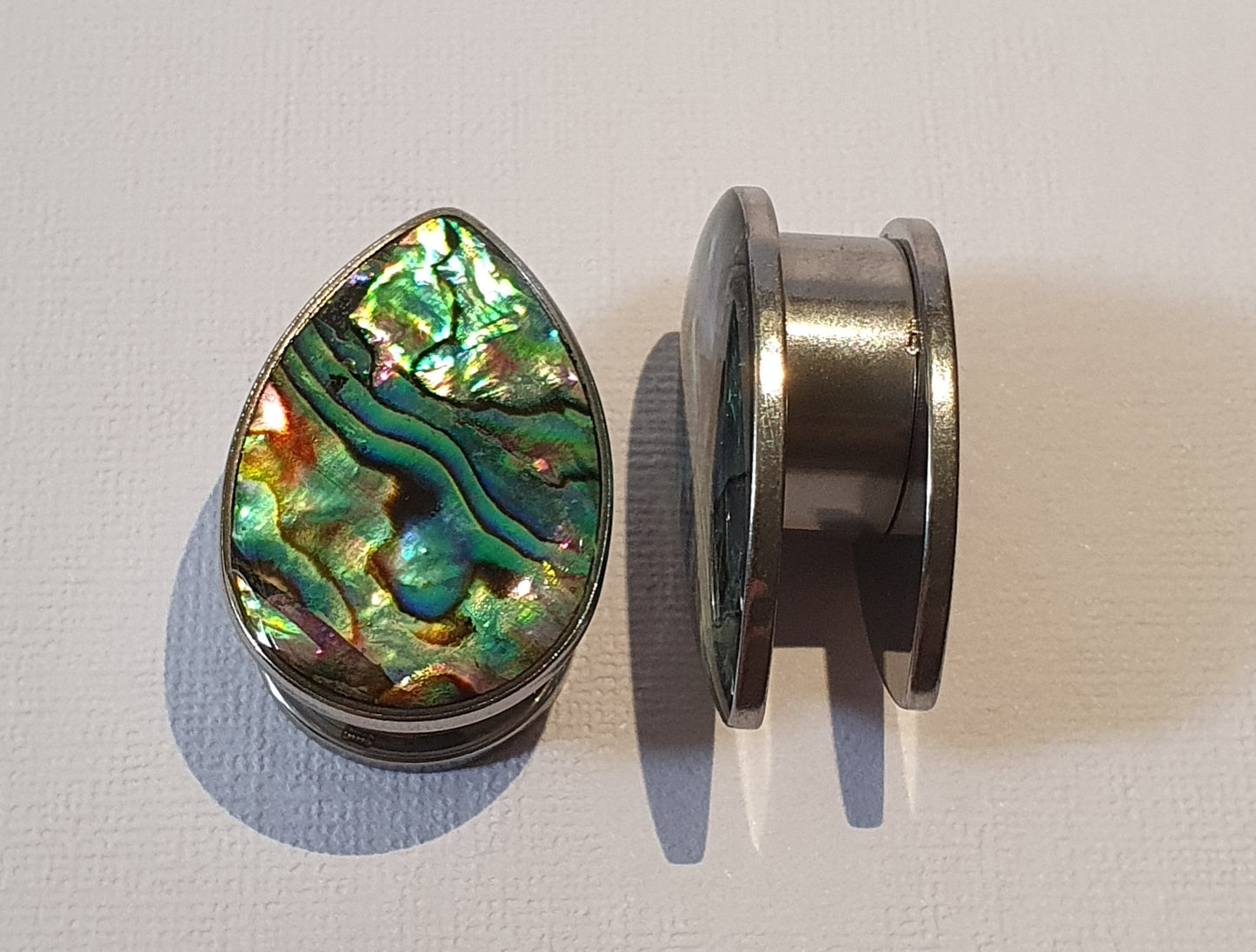 Tear-drop Plug with Sea Shell Inlay