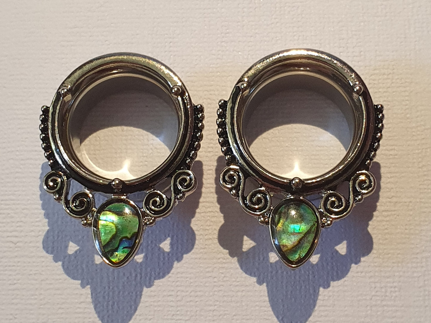 Decorative Tunnel with Seashell Inlay - silver & gold