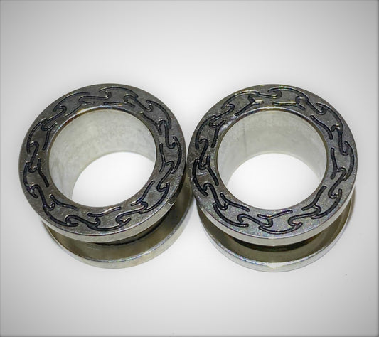 Surgical Steel Etched Threaded Tunnel (design 1)