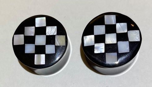 Buffalo Horn Plug with Shell Checker Inlay