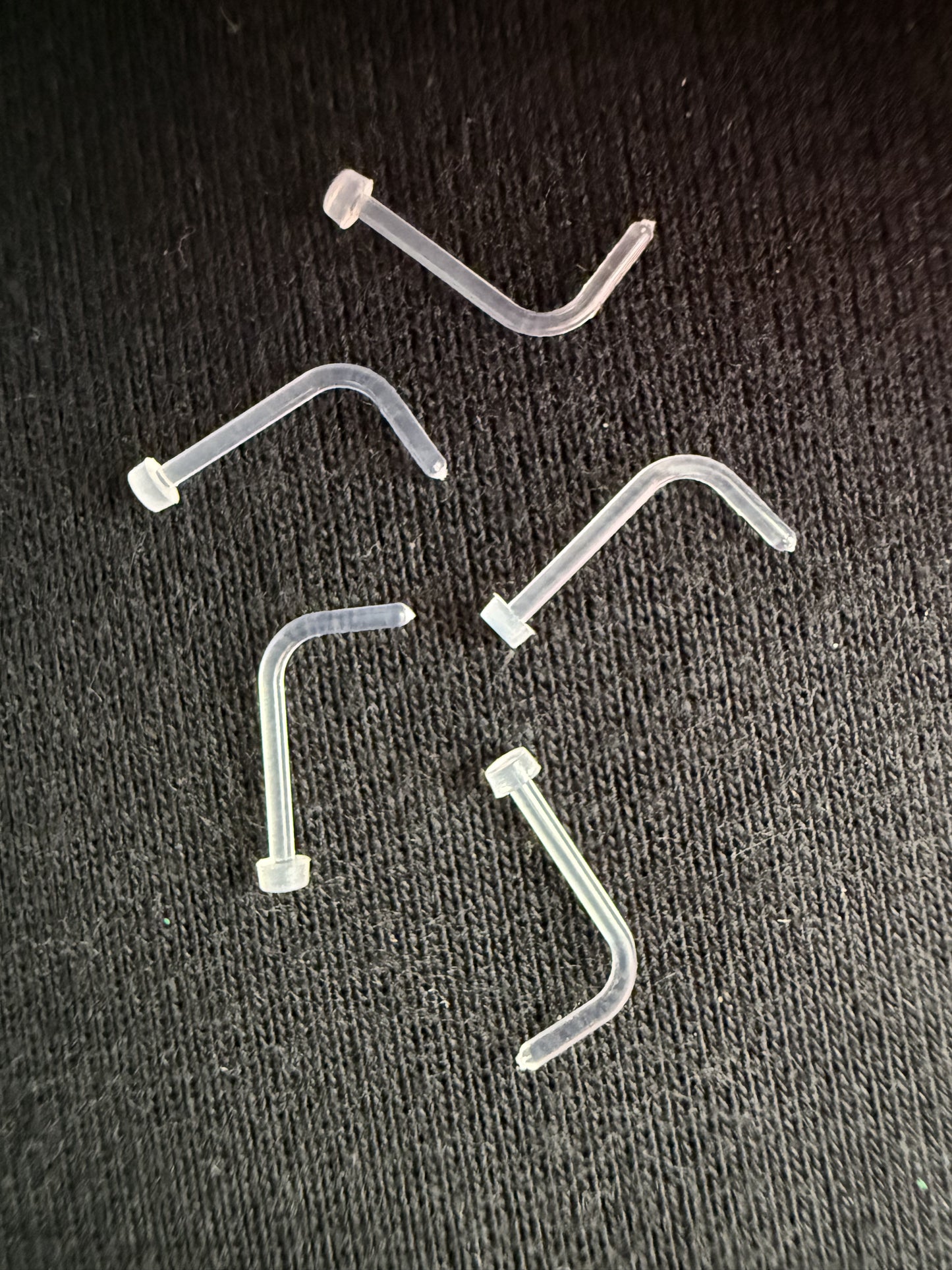 L-shape Nose Retainer