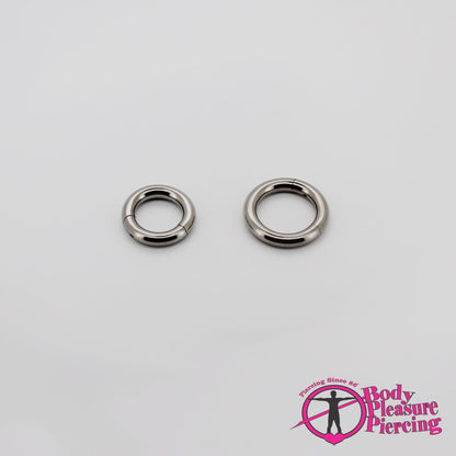 Hinged Segment Rings - Large Gauge 3mm(8g)-10mm(00g) Titanium & Steel