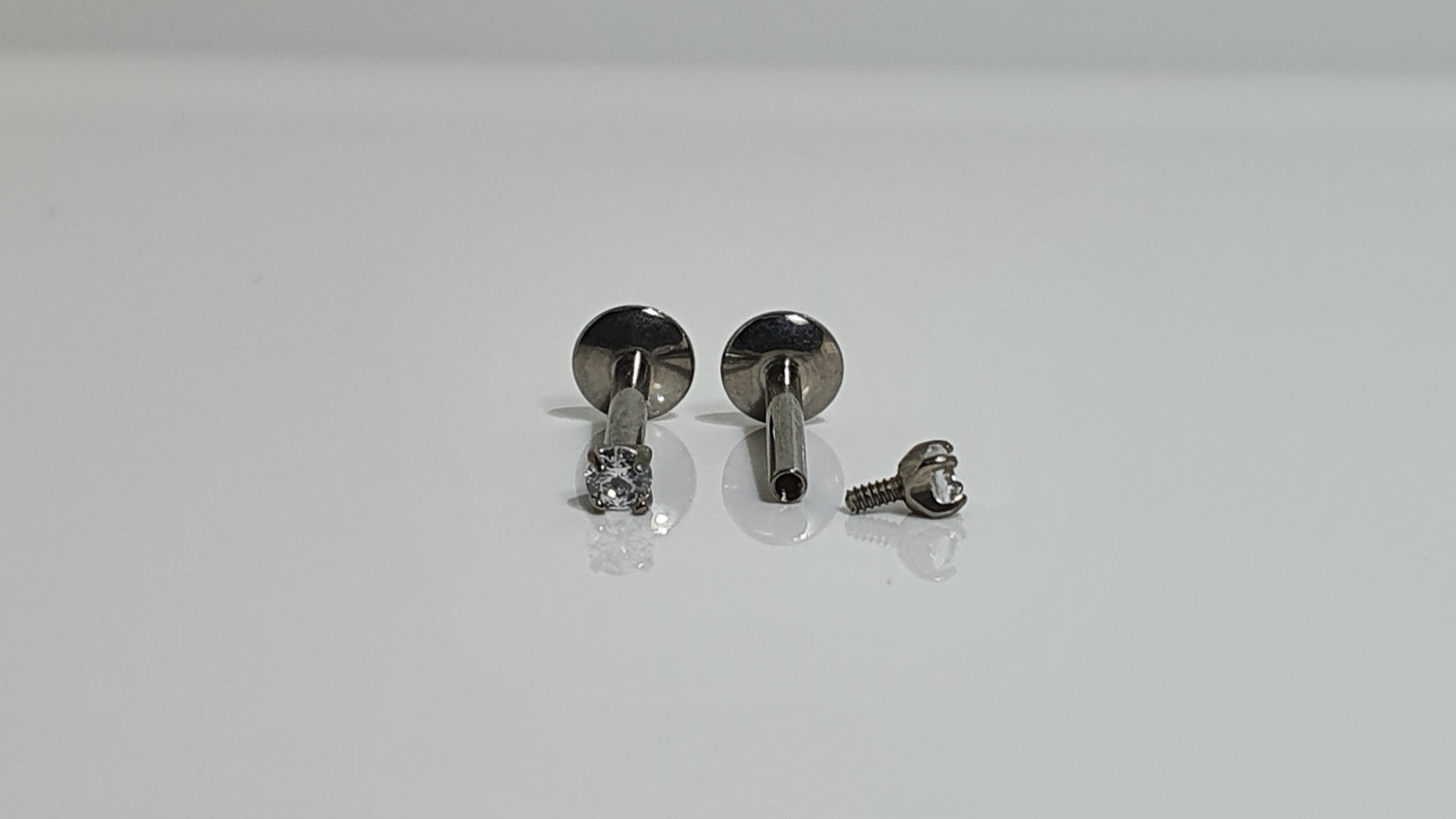 Titanium Crystal Labret Stud