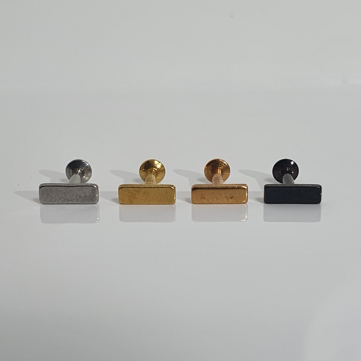 Flat Line Labret Stud 1.2mm(16g)