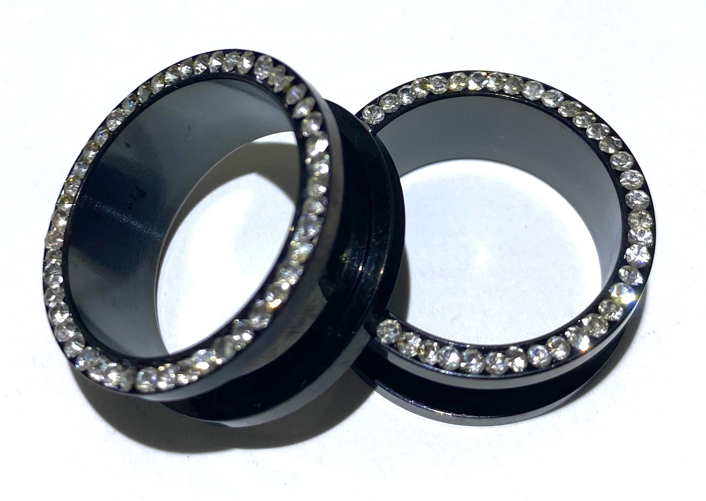 Gloss Black PVD Tunnel with Diamante Inlay (Threaded)