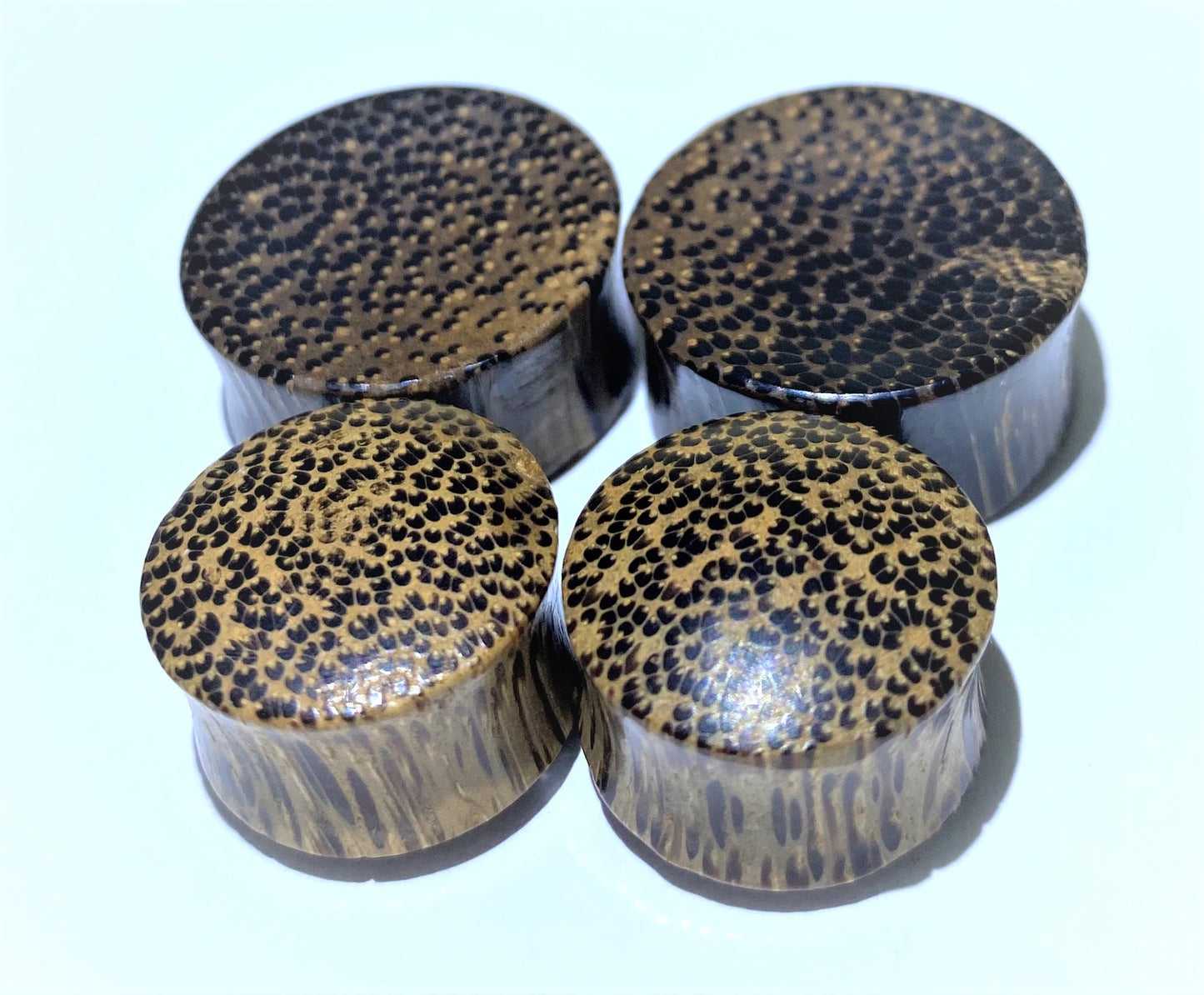 Coconut Wood Plug