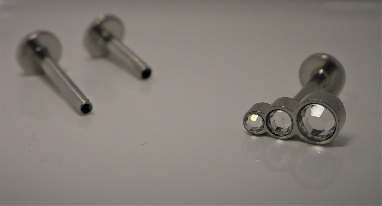 Triple Crystal Drop Titanium Labret 1.2mm(16g)